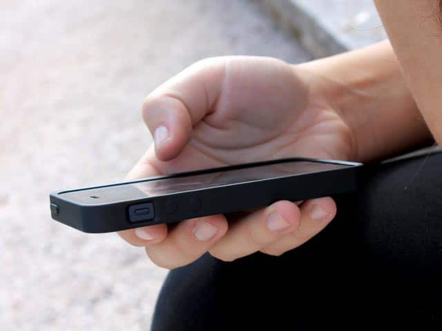 A smartphone with a vibration notification function