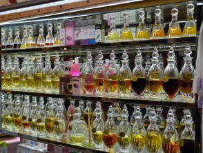 Perfume shelf